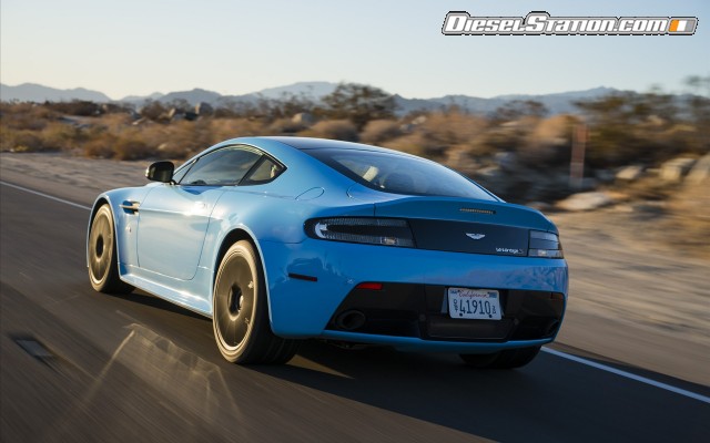 Aston Martin V12 Vantage S 2014 Widescreen Picture #125 Aston Martin V12 Vantage S 2014 Widescreen Picture #125